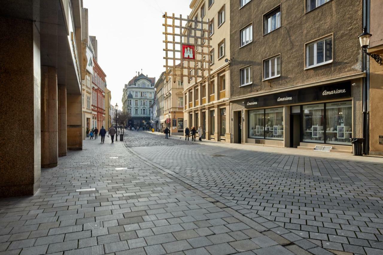 Pikachu'S Gallery - Historical Old Town Bratislava Ngoại thất bức ảnh